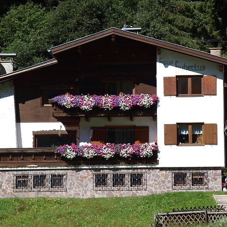 Haus Hubertus Appartement Sankt Leonhard im Pitztal Buitenkant foto