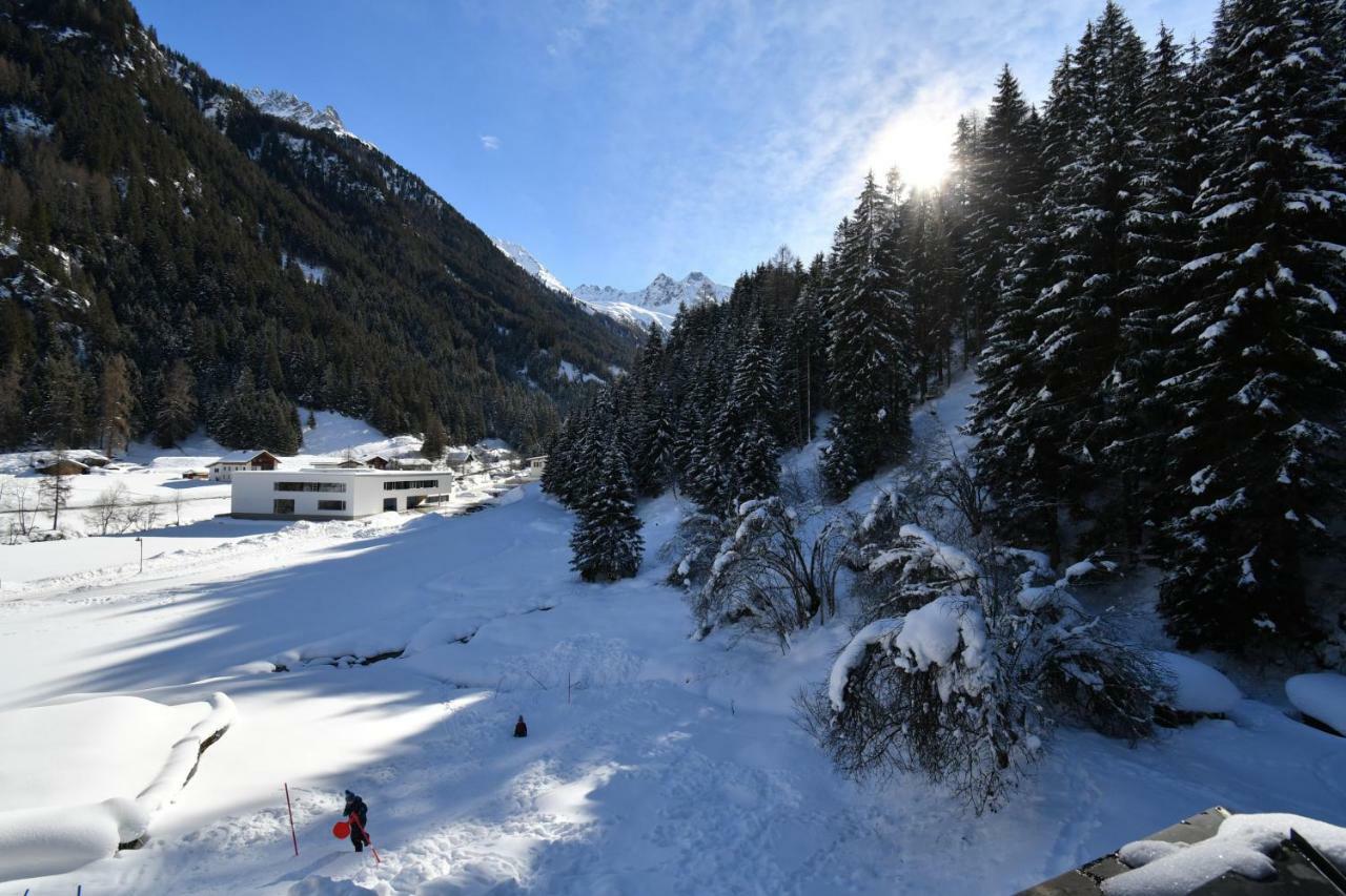 Haus Hubertus Appartement Sankt Leonhard im Pitztal Buitenkant foto