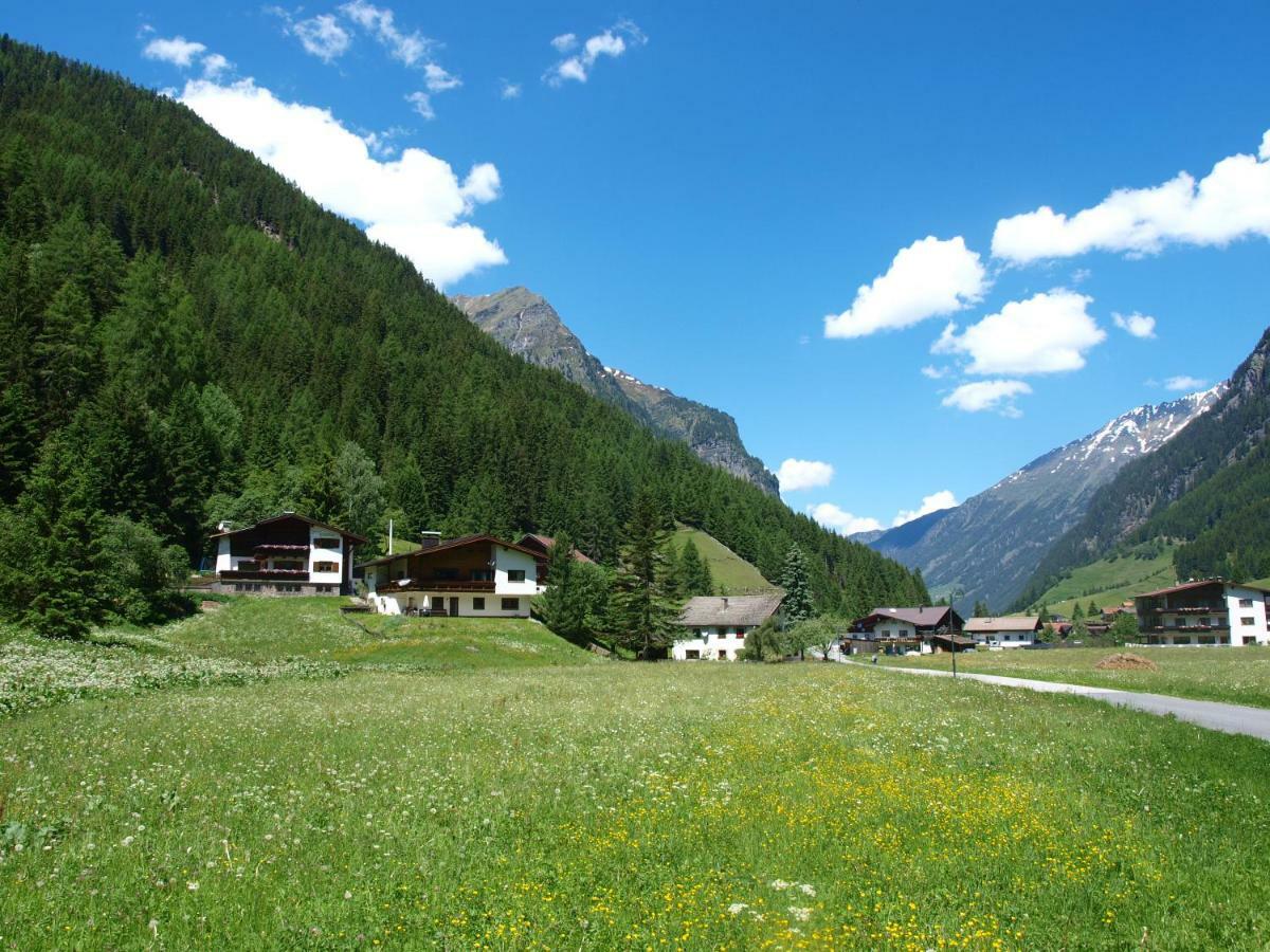 Haus Hubertus Appartement Sankt Leonhard im Pitztal Buitenkant foto