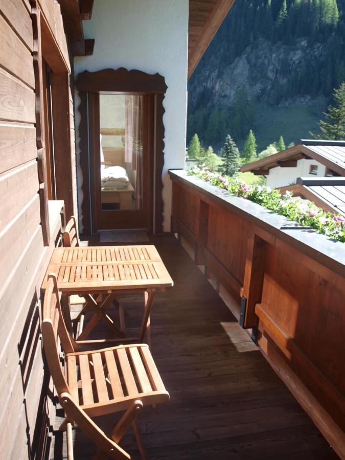 Haus Hubertus Appartement Sankt Leonhard im Pitztal Buitenkant foto